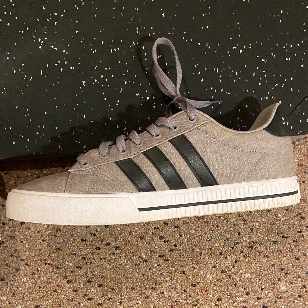 Adidas Gray Sneakers with Black Stripes men’s 9.5 - Picture 13 of 13